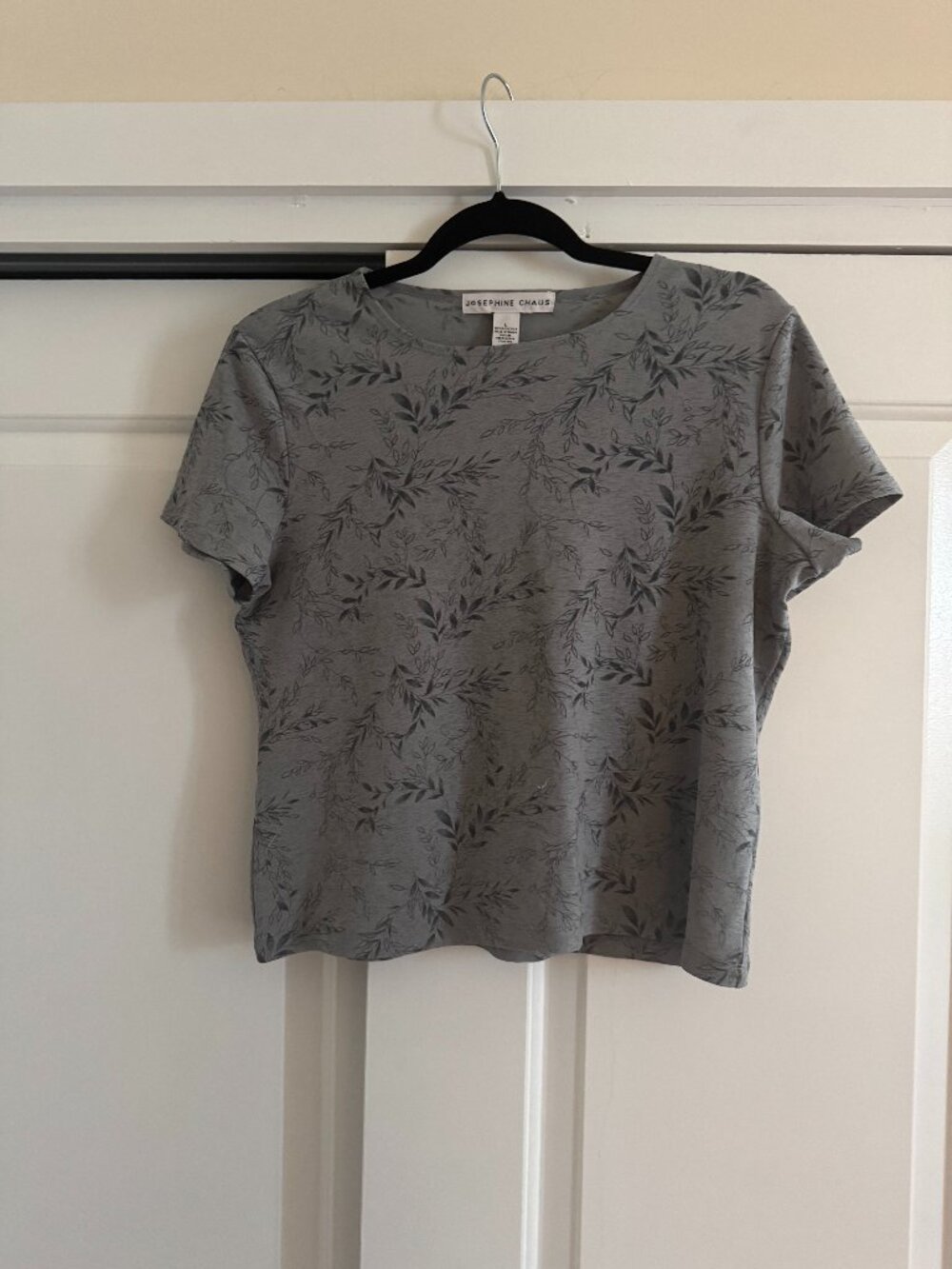Josephine Chaus Vintage Y2k Slightly Cropped Baby Tee, Size Large